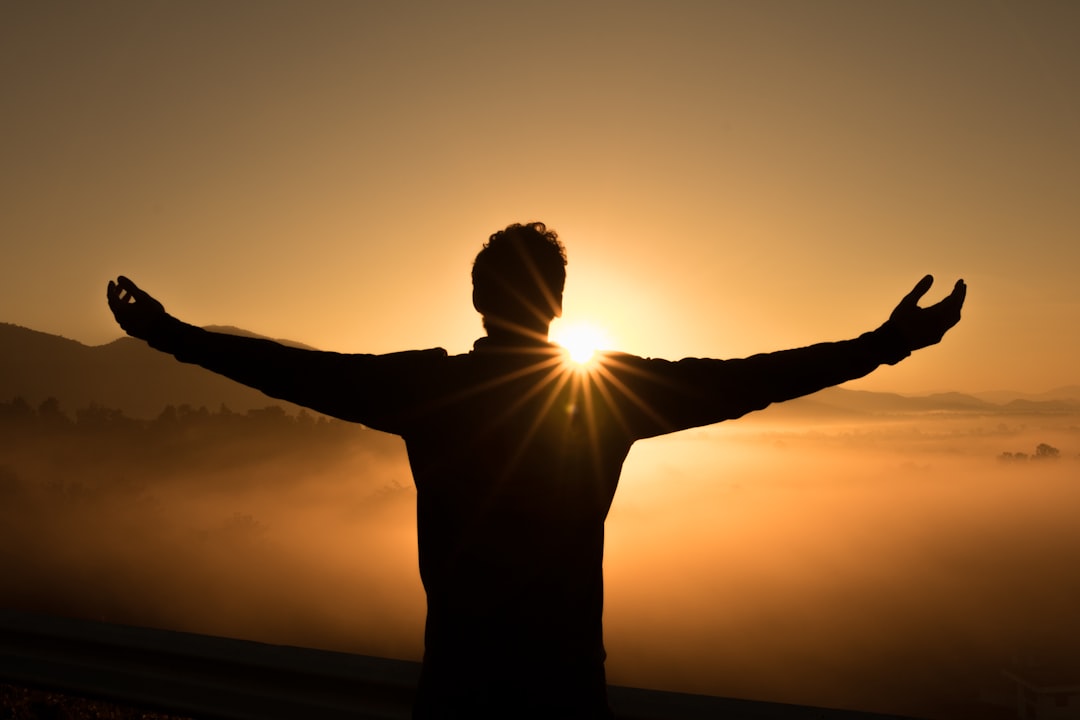 Photo Meditating person